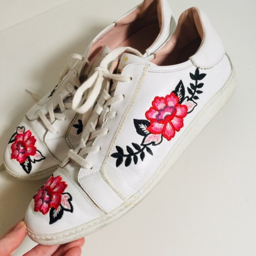 Kate Spade Everhart Embroidered Floral Leather White Shoes Size 10.5 - Picture 2 of 9
